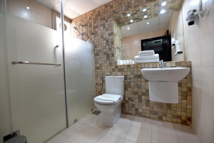 Carlton Tower Hotel Kuwait Kuwait City Room photo