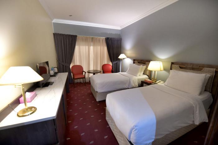 Carlton Tower Hotel Kuwait Kuwait City Room photo