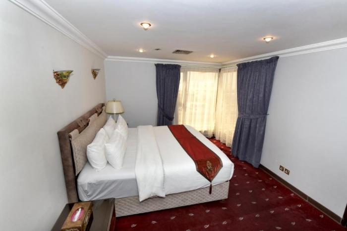 Carlton Tower Hotel Kuwait Kuwait City Room photo