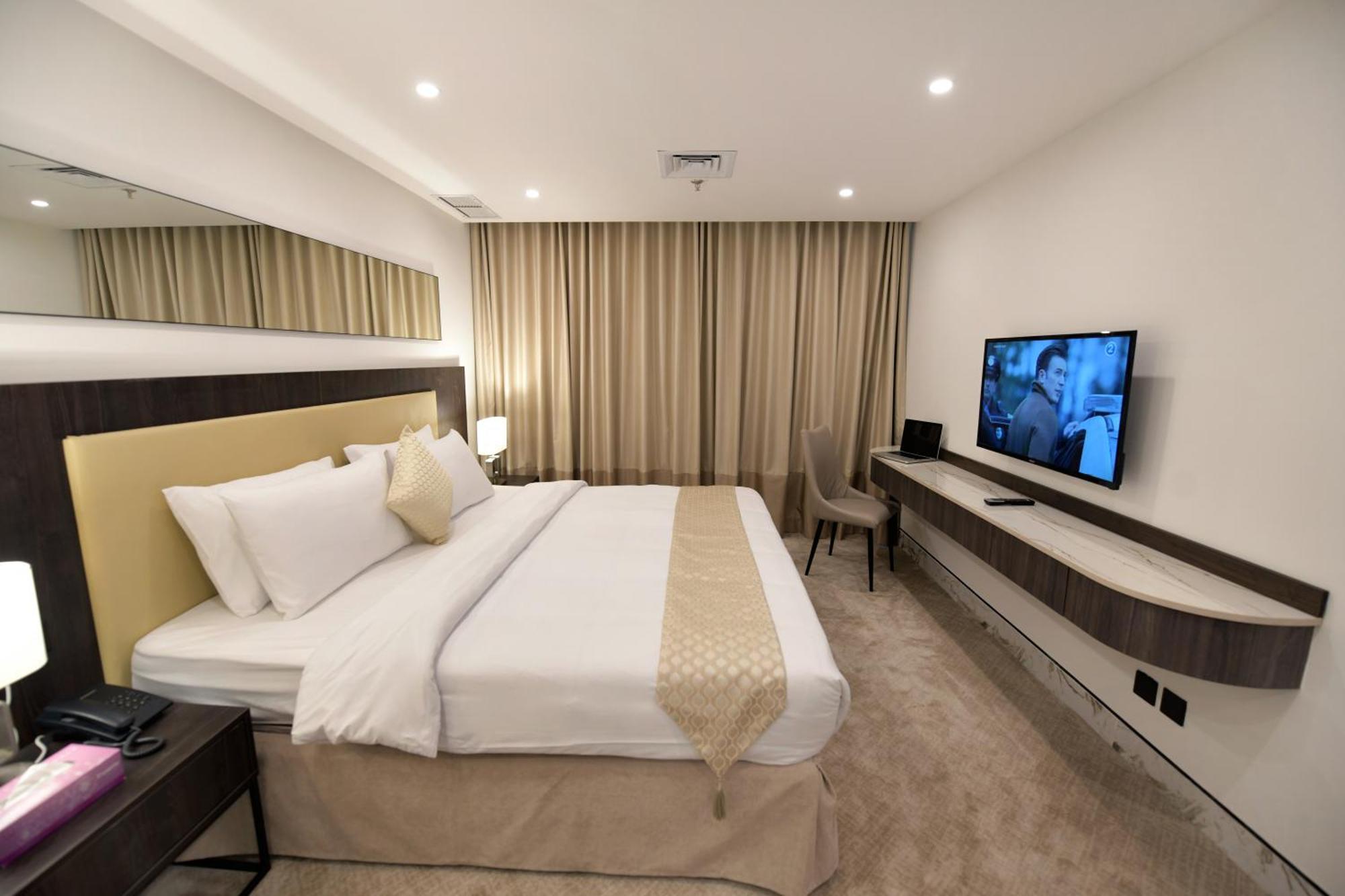 Carlton Tower Hotel Kuwait Kuwait City Exterior photo
